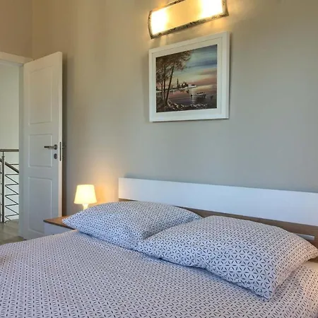 Villa Beautiful Ii With Pool Near The Aquapark In Porec