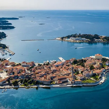Beautiful Ii With Pool Near The Aquapark In Porec *